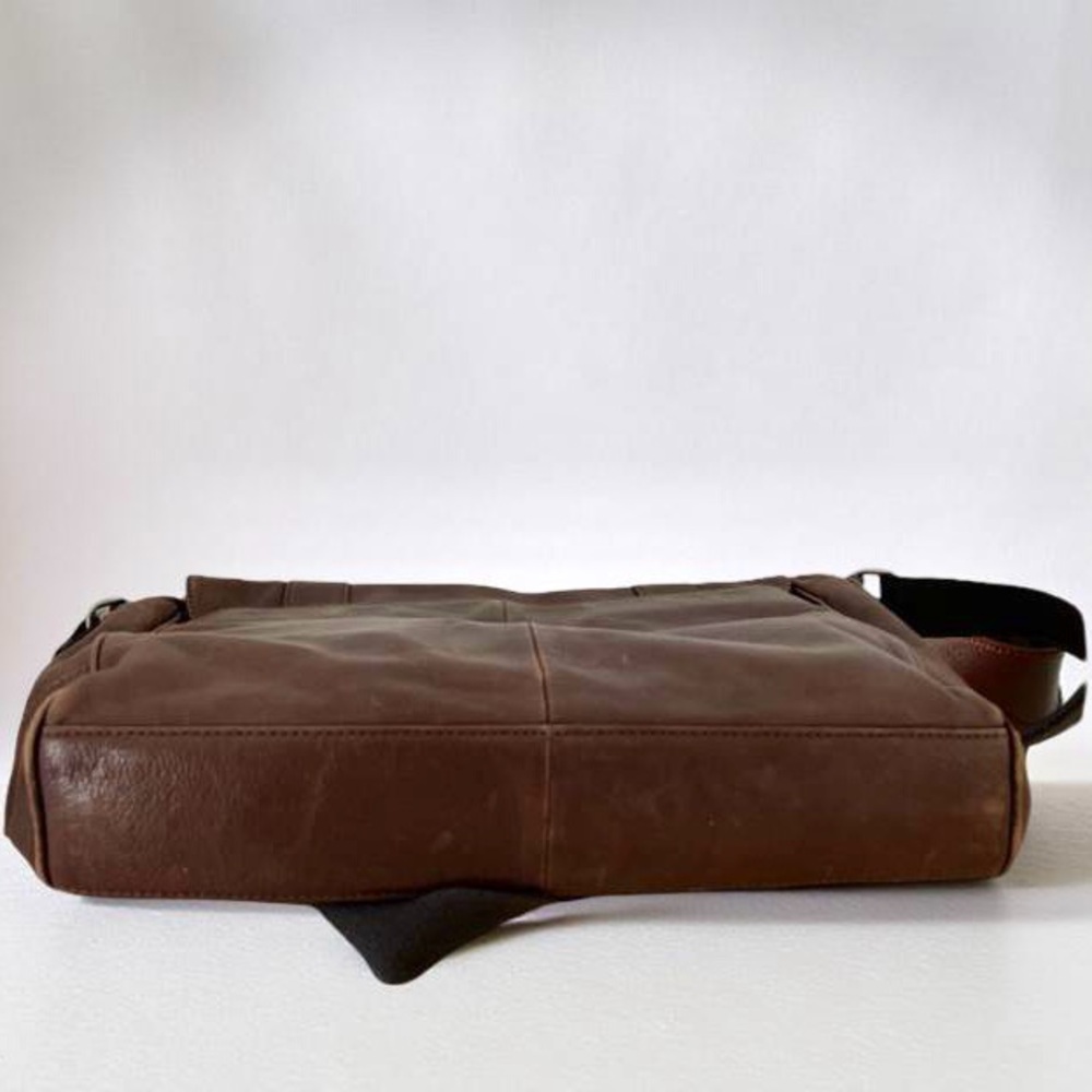 Vintage fossil leather messenger bag - Picture 5 of 12